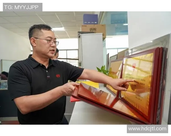 重庆乒乓球队快攻革新之路:技术突破与战术创新的深度解析 重庆乒乓球队快攻革新之路:技术突破与战术创新的深度解析