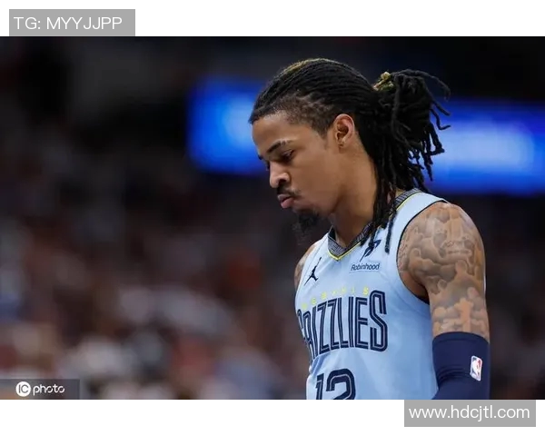 2012年季后赛灰熊与雷霆的激烈对决回顾与分析