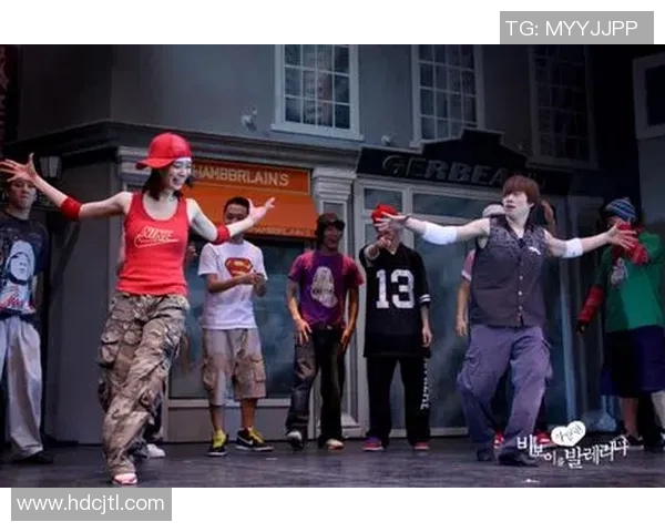 耐克广告展现芭蕾与街舞的完美对决引发热议与思考