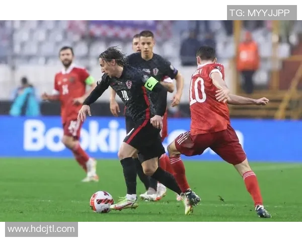 U17塞尔维亚与克罗地亚激战正酣青少年足球赛场上的巅峰对决