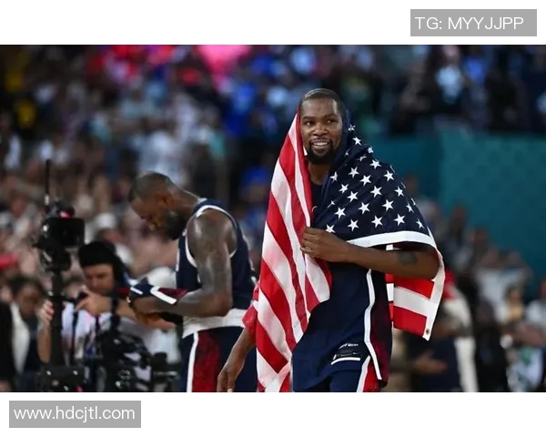 杜兰特领衔美国队对阵中国队的精彩篮球对决全景回顾 杜兰特领衔美国队对阵中国队的精彩篮球对决全景回顾