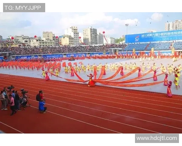 泰山队与大连队激战正酣比分悬念不断精彩瞬间回顾与分析