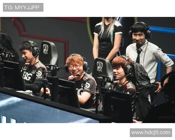 和平精英赛场分析EDG战队防守反击策略的优劣势探讨MBA