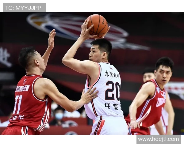 任骏飞领衔广东男篮再创辉煌期待新赛季的精彩表现与成长之路